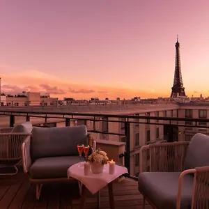 Hotel L'hotel Du Collectionneur, Parigi